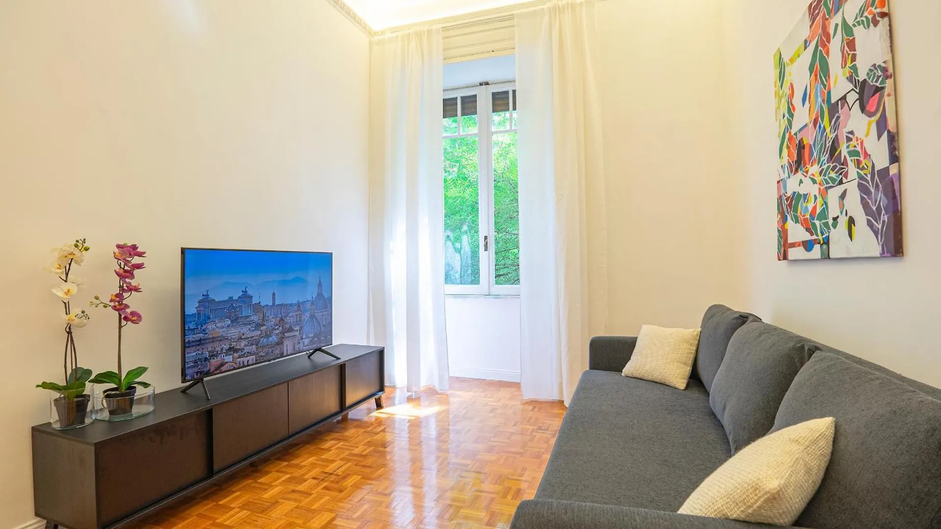 Domus San Giovanni Elegant Apartment Rome