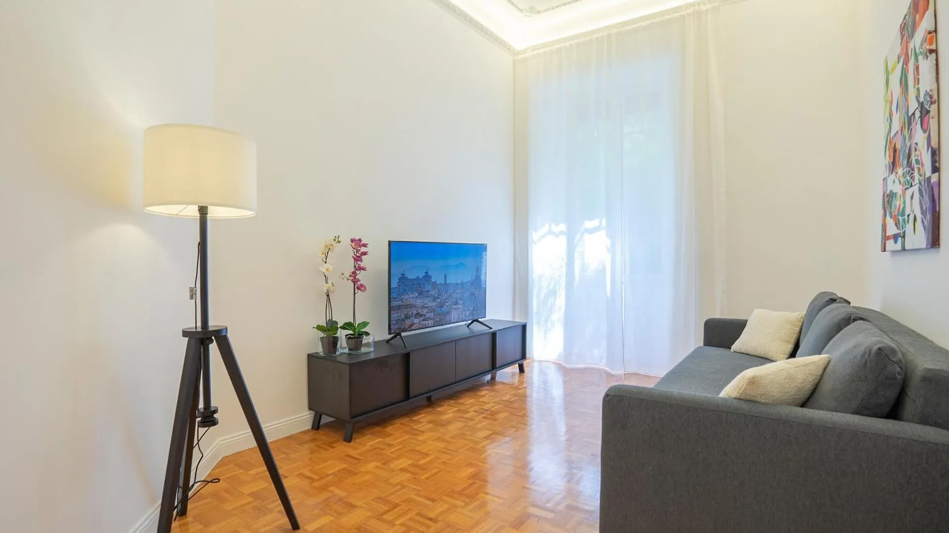 Domus San Giovanni Elegant Apartment Rome