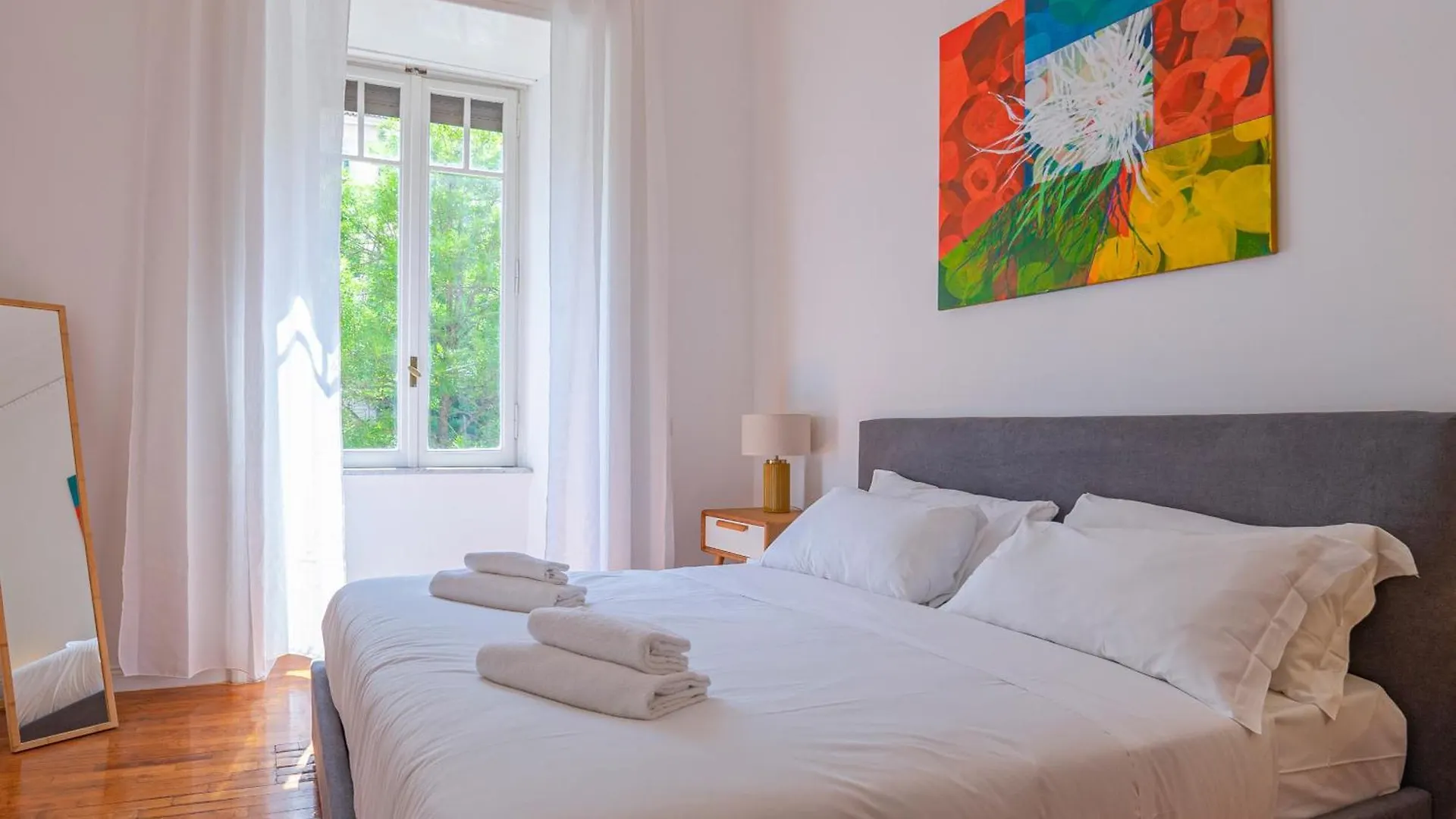 Domus San Giovanni Elegant Apartment Rome