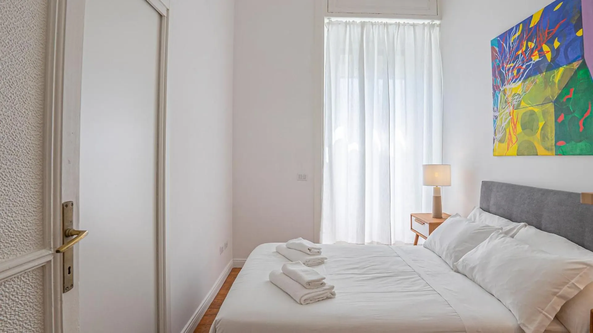 Domus San Giovanni Elegant Apartment Rome