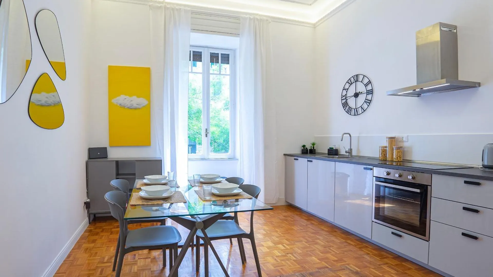 Domus San Giovanni Elegant Apartment Rome Italy
