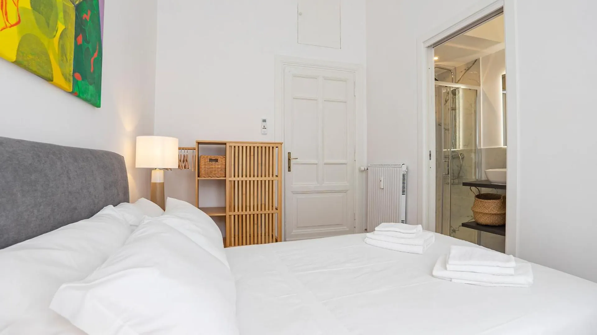 Domus San Giovanni Elegant Apartment Rome Italy