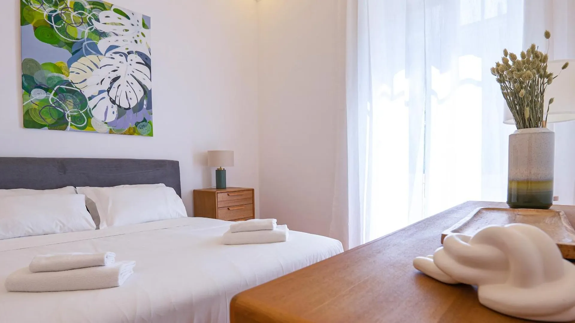 Domus San Giovanni Elegant Apartment Rome
